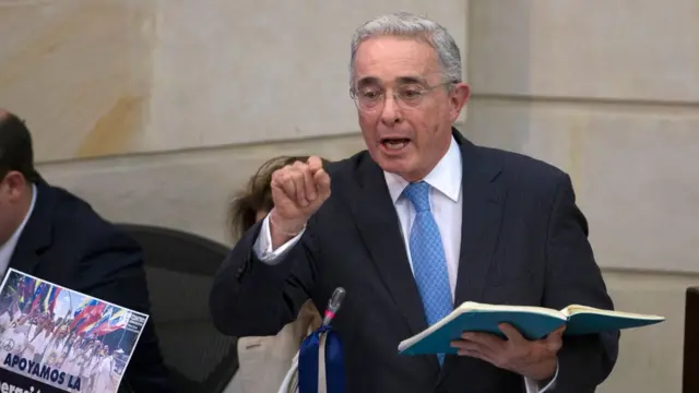 Álvaro Uribe