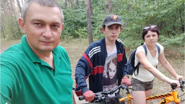 "Уся наша віра в перемогу трималась на моєму чоловікові, Дмитрові".