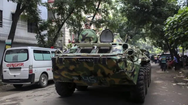গুলশানে হোলি আর্টিজানে জঙ্গী হামলা ছিল বাংলাদেশের ইতিহাসের অন্যতম ভয়াবহ সন্ত্রাসবাদী হামলা