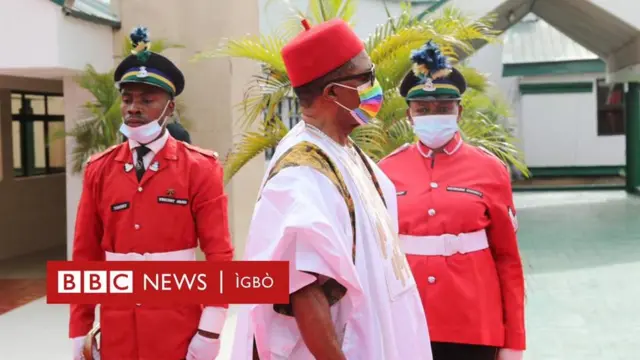 Willie Obiano bụbu gọvanọ Anambra steeti nyefere Ọkammụta Soludo ọchịchị