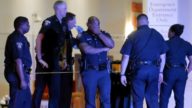 Полицейские