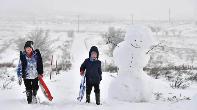 لندن میں برف باری