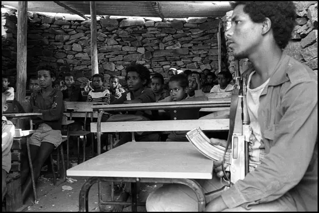 ኣብ ሳሕል ዝነበረ ቤት ትምህርቲ ሰውራ