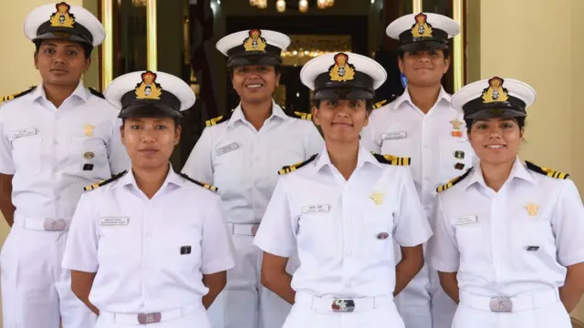 ராணுவத்தில் பெண் அதிகாரிகளுக்கு சரி நிகர் வாய்ப்பு