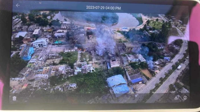 タイ爆竹倉庫で爆発、多数死傷 溶接工事が原因か - BBCニュース