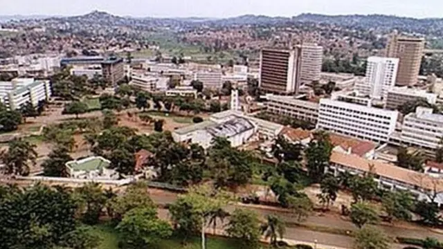 Viroba vimekuwa vikibebwa mifukoni na kwenye mikebe ya hesabu ya watoto wa shule, amesema waziri wa Uganda