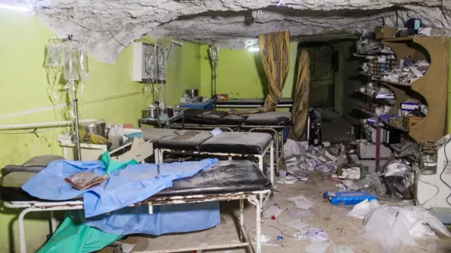 Una sala del hospital en Khan Sheikhun