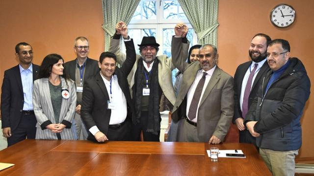ممثلو الحكومة وحركة الحوثيين اليمنية يلتقون في السويد