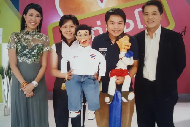 ธรรมรัตน์ออกรายการโทรทัศน์
