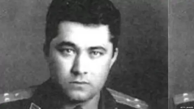 ਕਰਨਲ ਗੋਨਾਲਡੀ ਓਸੀਪੋਵਿਚ ਜਿਨ੍ਹਾਂ ਨੇ ਕੋਰੀਆ ਦੇ ਜਹਾਜ਼ 'ਤੇ ਮਿਜ਼ਾਇਲ ਦਾਗੀ