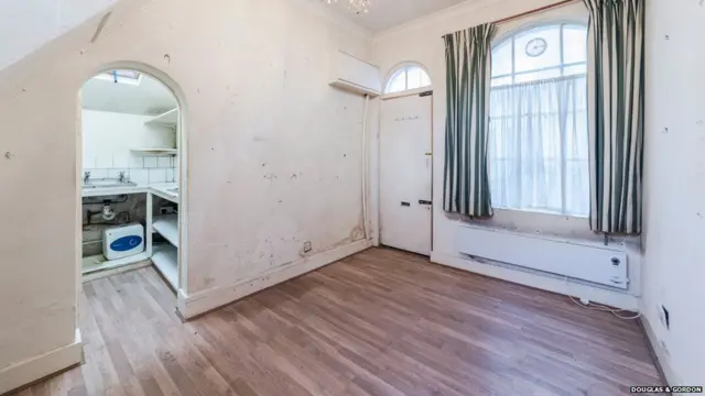 будинок в Лондоні