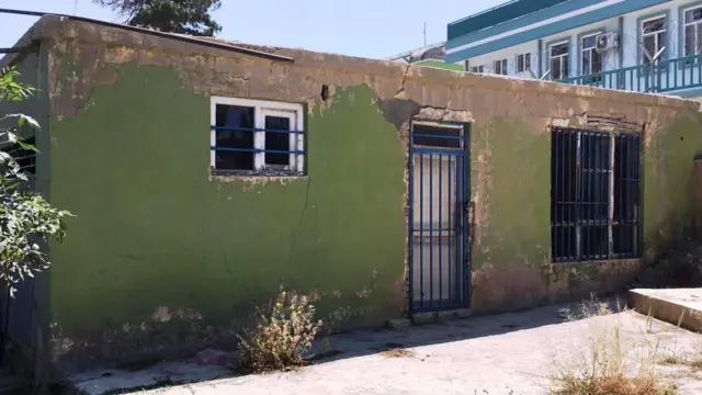 لرغوني اثار په دغه نمجنه خونه کې ساتل کېږي