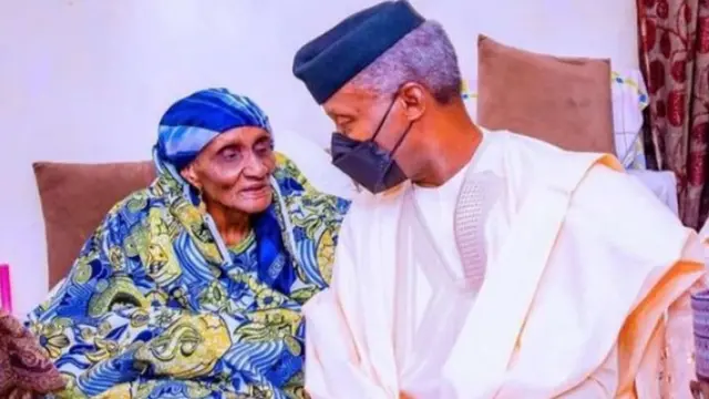 Aworan igbakeji aarẹ ati Hajia Dada