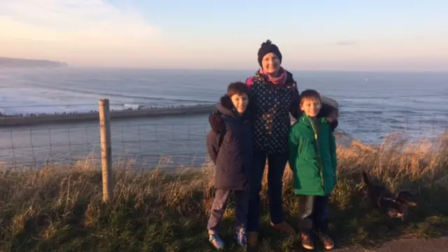 Адель Ханна