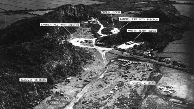 Instalaciones militares en Cuba.