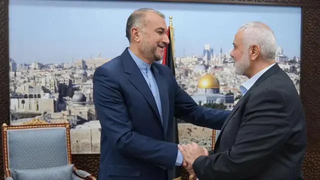 عبد اللهيان مع رئيس المكتب السياسي لحركة حماس اسماعيل هنية