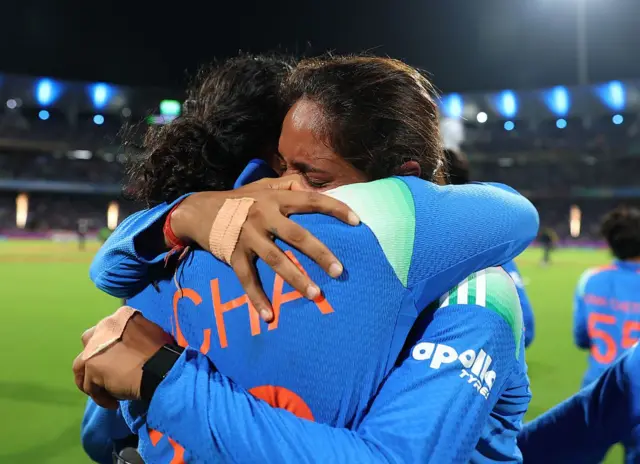 आनंदाचा क्षण