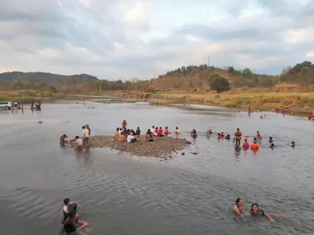 တိုက်ပွဲဖြစ်တဲ့နေရာနားက သင်္ချီကိုင်းချောင်းဖျားနေရာ(ပုံဟောင်း)