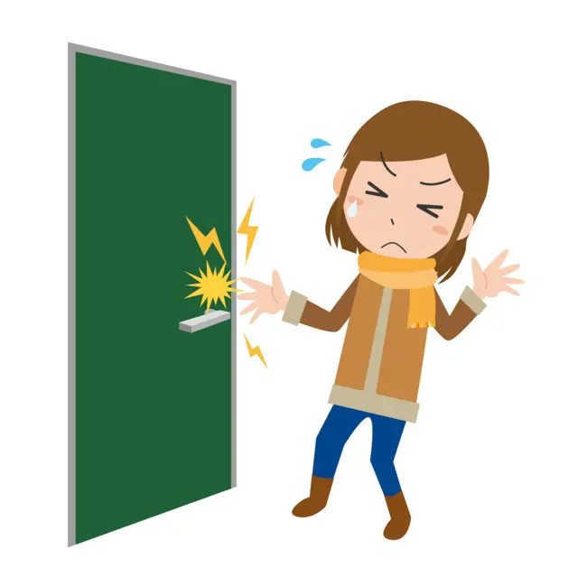 கதவு கைப்பிடியை தொட்டதும் 'ஷாக்' ஏன்?