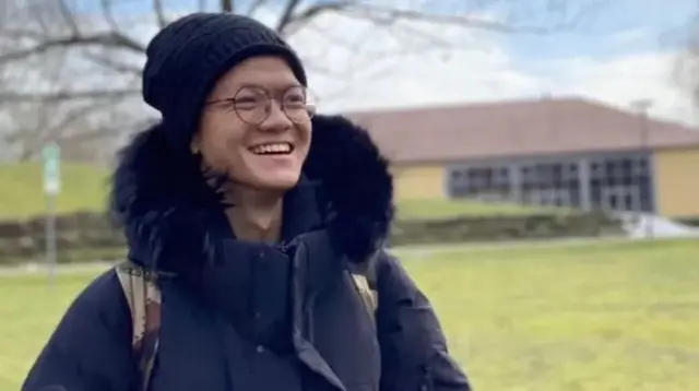 Juan Emmanuel Dharmadjaya, 22 ans a souffert de tuberculose et a maintenant des problèmes de sinus.