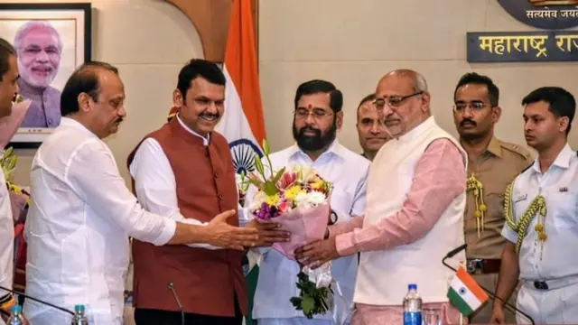 વિજય રૂપાણી, દેવેન્દ્ર ફડણવીસ, મહારાષ્ટ્ર, ભાજપ, નરેન્દ્ર મોદી, અમિત શાહ, એકનાથ શિંદે, શિવસેના, રાજકારણ, બીબીસી ગુજરાતી