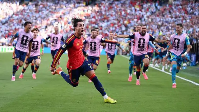 Ferran Torres celebra el gol de la victoria frente a Argentina este domingo en Nueva York