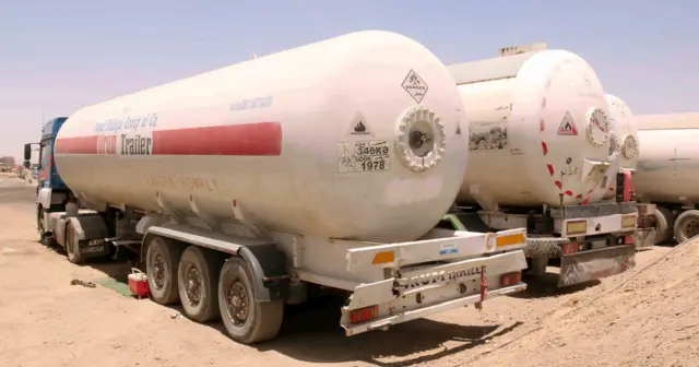 ایران کې د تېلو ځینې ټانکرونه