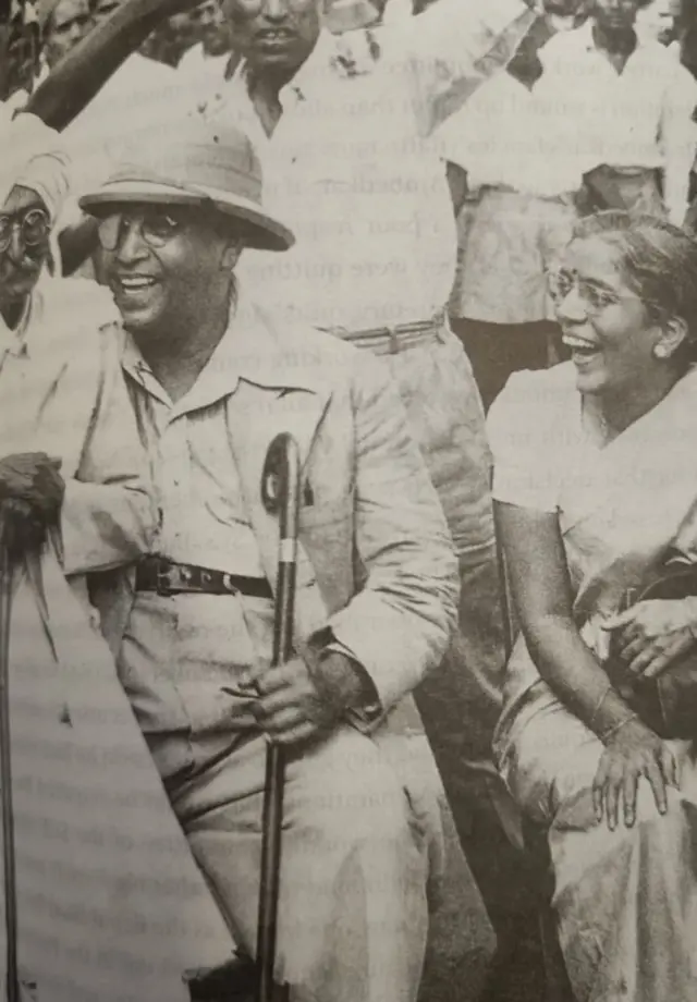 அம்பேத்கர், சாவர்க்கர், இந்தியா