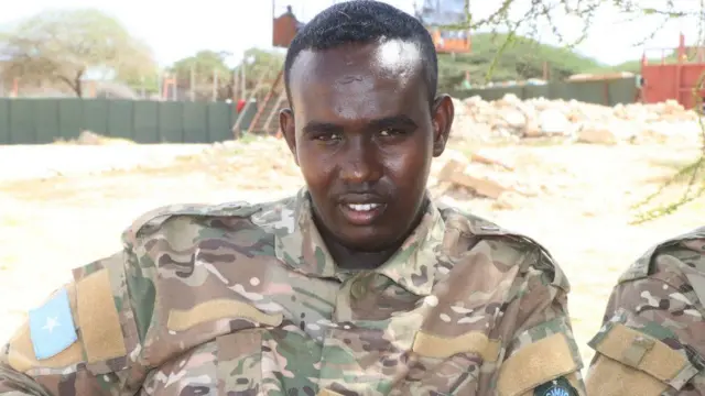 Xerowga loo magacaabay Afhayeenka Wasaaradda Gaashaandhigga Soomaaliya iyo sababta uu markii horeba ciidanka u qortay - BBC News Somali