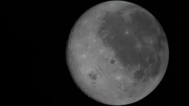 Luna vista desde Artemis II