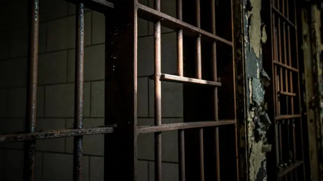 திகார் சிறையில் கேங்ஸ்டர் கொலை