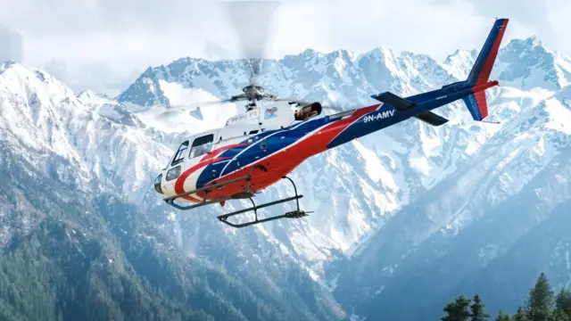 मनाङ एअरको हेलिकप्टर