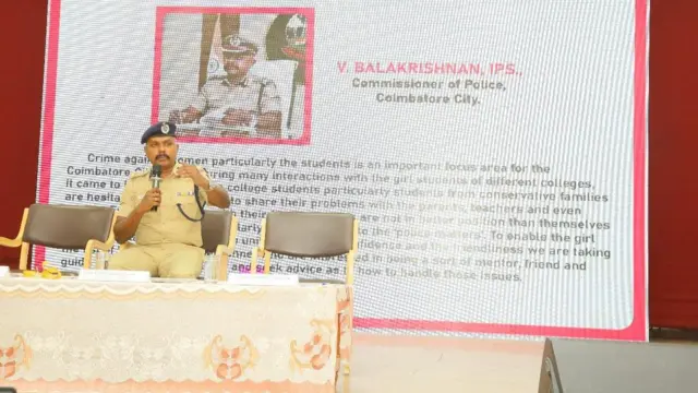 போலீஸ் அக்கா திட்டம்