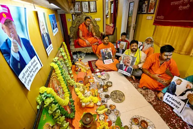 डोनाल्ड ट्रंप पर हाल ही में जब हमला हुआ तो दिल्ली में कुछ लोगों ने उनके लिए पूजा की