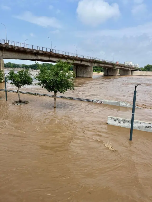 સાબરમતી, રીવરફ્રન્ટ, સાપ, વરસાદ. ધરોઈ ડેમ, ગુજરાત, હવામાન, તાપમાન, ક્લાઇમેટ ચેન્જ, આબોહવા