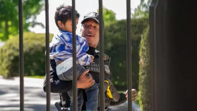 अमेरिकेच्या सिक्रेट सर्व्हिसचे एजंट राष्ट्राध्यक्षांच्या आसपास पाखरूही फिरकू देत नाहीत 