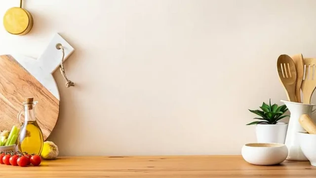 « Essayez de ne pas avoir beaucoup de choses sur le comptoir. Si vous voyez toujours le désordre inconsciemment, cela générera de l’anxiété.