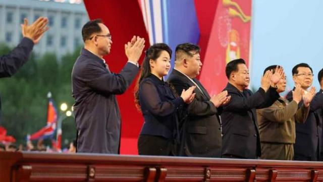金主爱穿搭暗藏密码？BBC解析朝鲜“公主政治学”