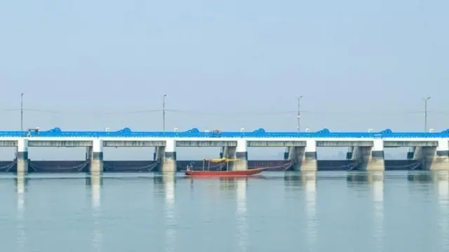 तीस्ता नदी जल बंटवारा समझौता पिछले बारह सालों से अटका हुआ है