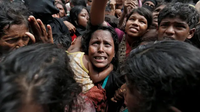 Migrantes da etnia rohingya esperando ajuda humanitáriapaypal casino 2024Bangladesh,paypal casino 20242017, depoispaypal casino 2024escaparpaypal casino 2024matançapaypal casino 2024Mianamar