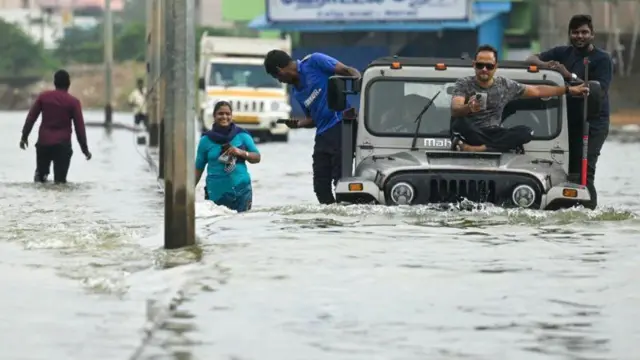 చెన్నై వరదలు 