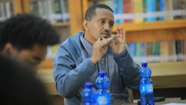 ደራሲ ውድነህ ክፍሌ