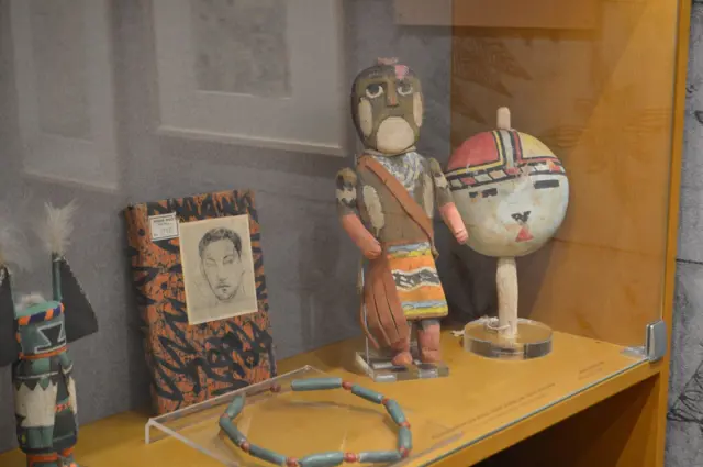 Predmeti koje je pesnik doneo iz Afrike 