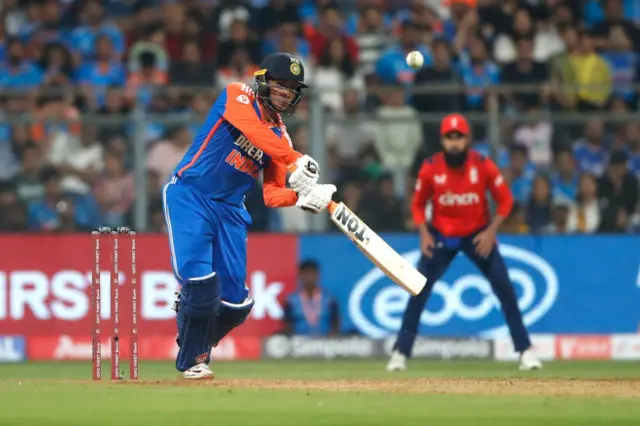 अभिषेक शर्मा