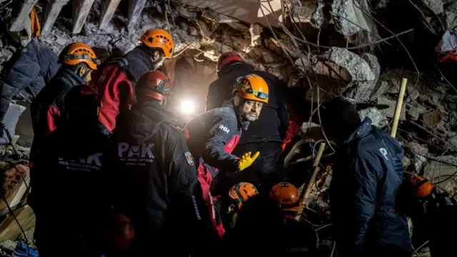 उद्धारकर्ताहरू