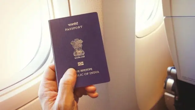 30 વર્ષના જિગ્નેશ પટેલે દિલ્હીના ઇન્દર નામના એજન્ટની મદદથી અમેરિકામાં ગેરકાયદે ઘૂસણખોરી કરવાનો પ્રયત્ન કર્યો હતો. આ માટે તેણે વસીમ ખલીલ નામના મુસ્લિમ વ્યક્તીના નકલી પાસપૉર્ટનો ઉપયોગ કર્યો હતો. તેનો દેખાવ મુસ્લિમ જેવો લાગે તે માટે તેણે દાઢી પણ વધારી હતી અને મુસ્લિમો પહેરે તેવા કપડાં પણ પહેર્યા હતા.