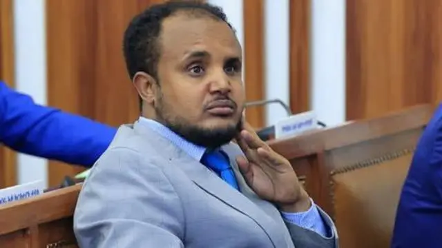 ዶ/ር ደሳለኝ ጫኔ