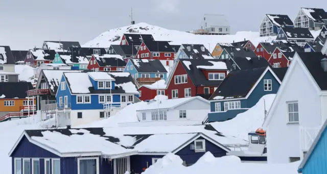 نمای از خانه‌ها در پایتخت گرینلند