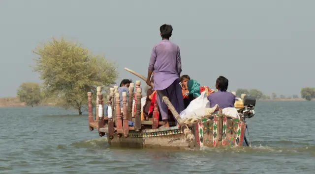 سیلاب متاثرین واپسی