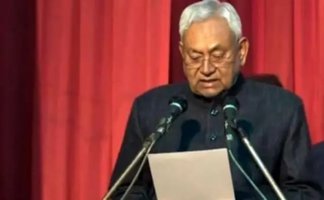 બિહાર વિધાનસભા ચૂંટણી, નીતીશ કુમાર ફરી મુખ્ય મંત્રી બનશે, એનડીએ તથા મહાગઠબંધન વચ્ચે ટક્કર, નીતીશકુમારની મહિલાઓમાં લોકપ્રિયતા 